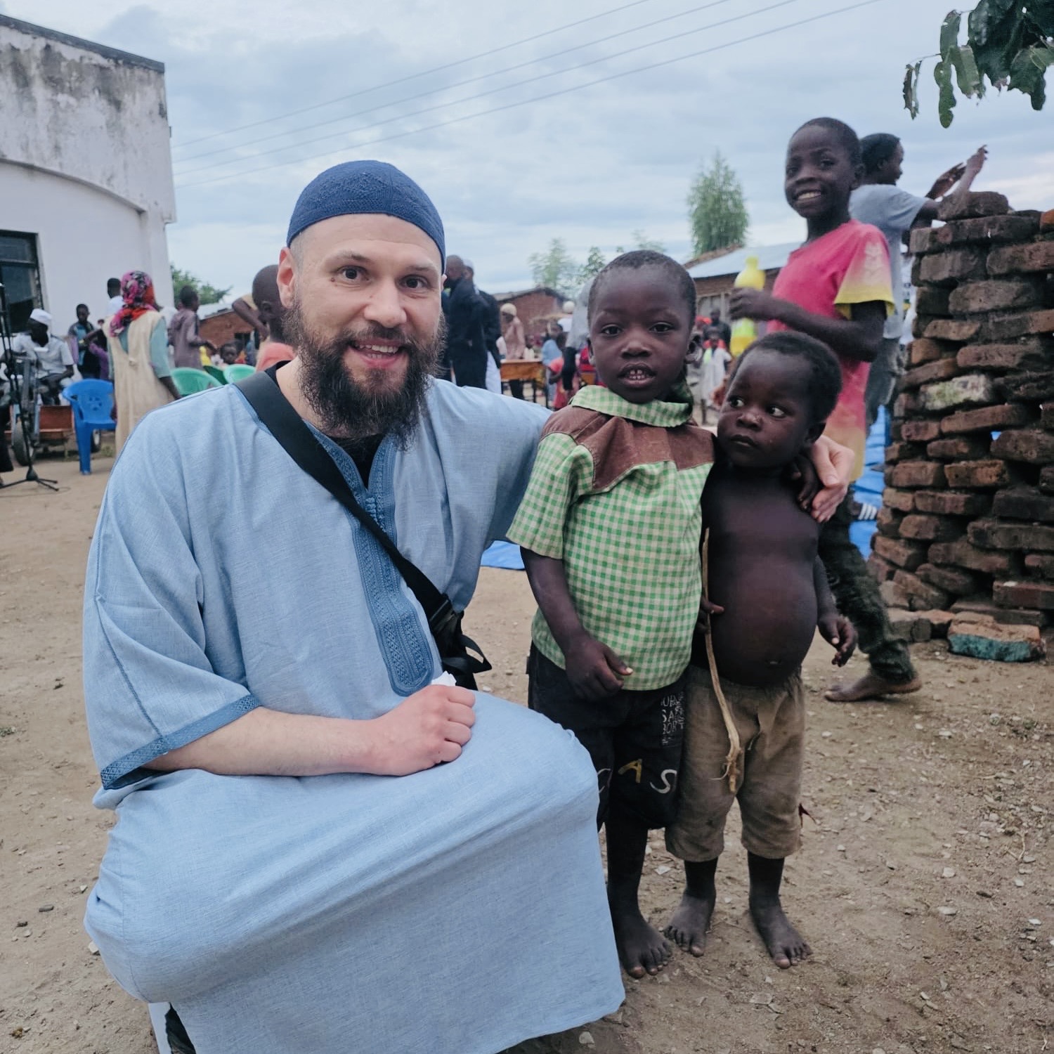 059ad3b6-1c8a-4977-af16-c03e6cbea8b1 2